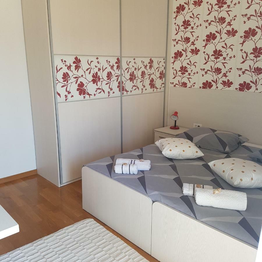 Adela Apartments - Beach Znjan ספליט מראה חיצוני תמונה